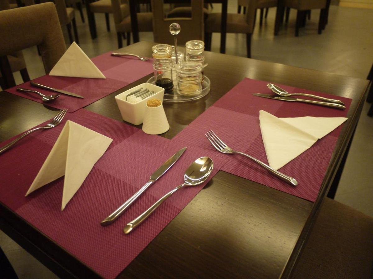 Yitel Collection Hongqiao Airport